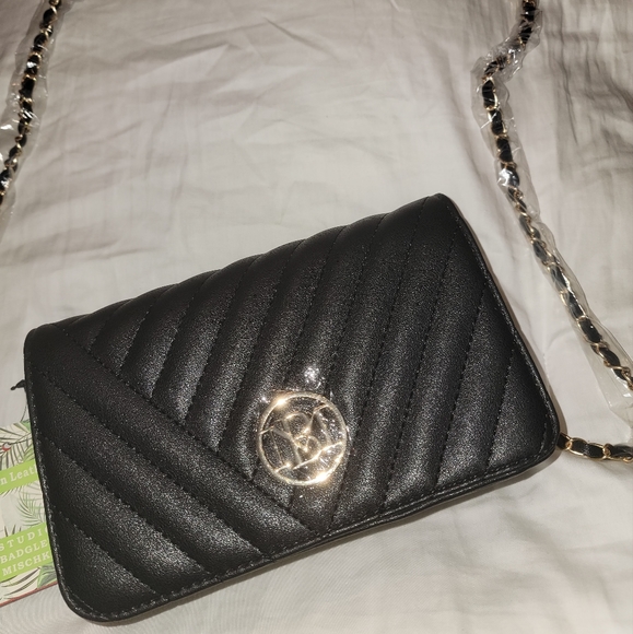 Badgley Mischka Bags Nwt Badgley Mischka Crossbody Bag Purse Blk
